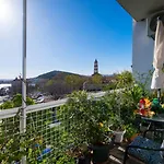 The Horizon Suite In Split Center